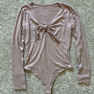 Dusty pink long sleeve bodysuit